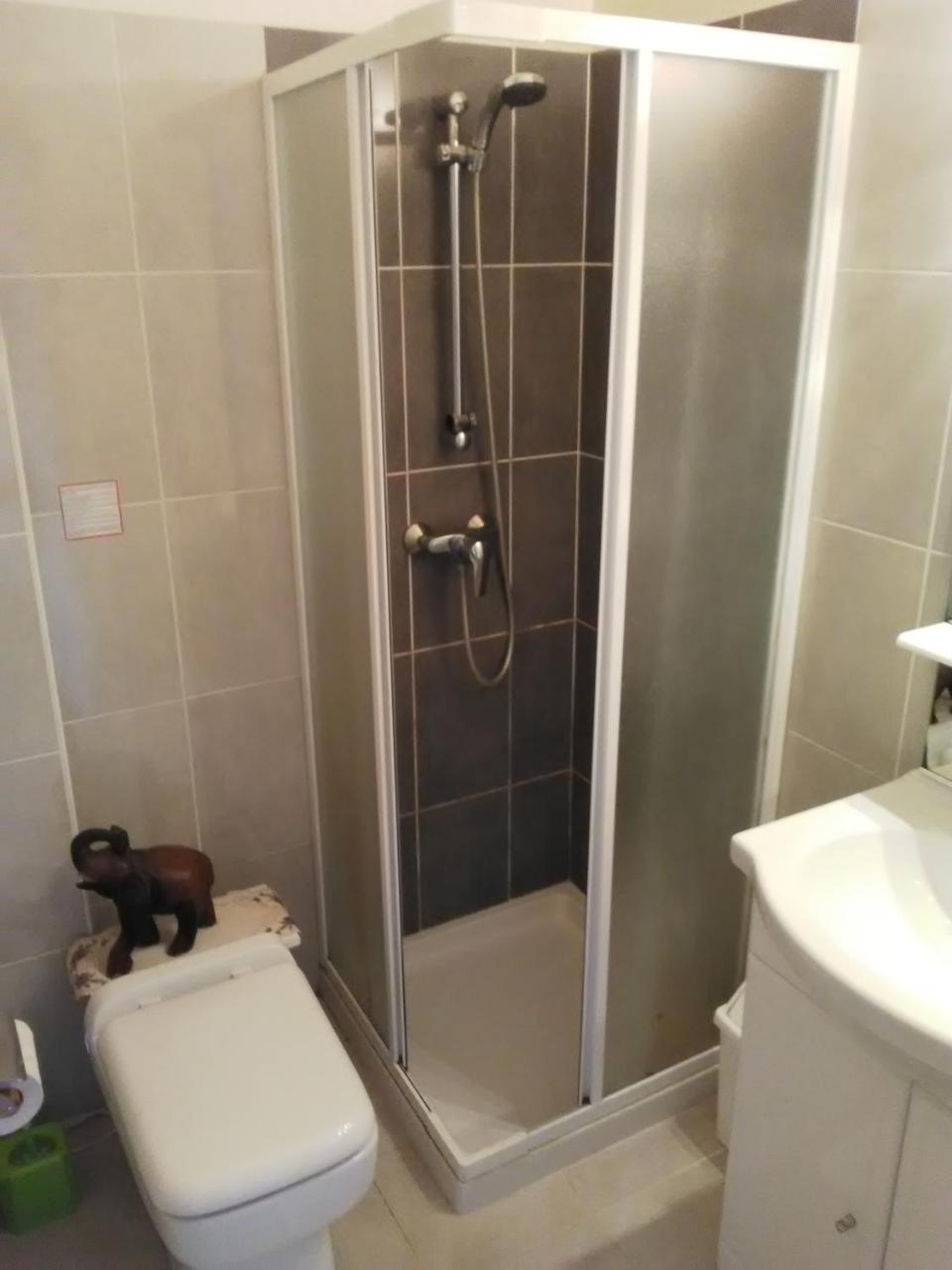 Le Relais De La Marche Hotel Aigurande Bagian luar foto